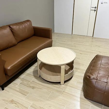 Zayn Express & Suites Бангкок Экстерьер фото